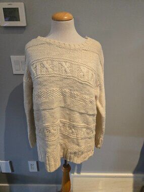 American Eagle Outfitters Cable Knit Mixed Stitch Sweater | Size Large | Cream